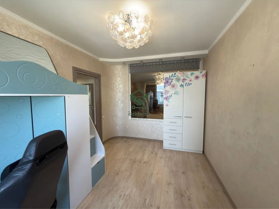 Тополева/Вузовский дом из красной кирпича 3 комнаты 130м2 +