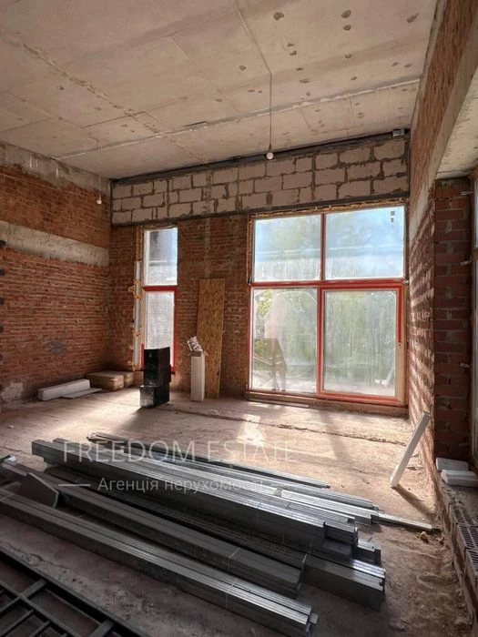 $90,000 Apartment in the Park House Residence / 100 m2 / Leso