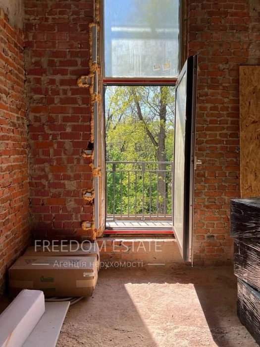 $90,000 Apartment in the Park House Residence / 100 m2 / Leso