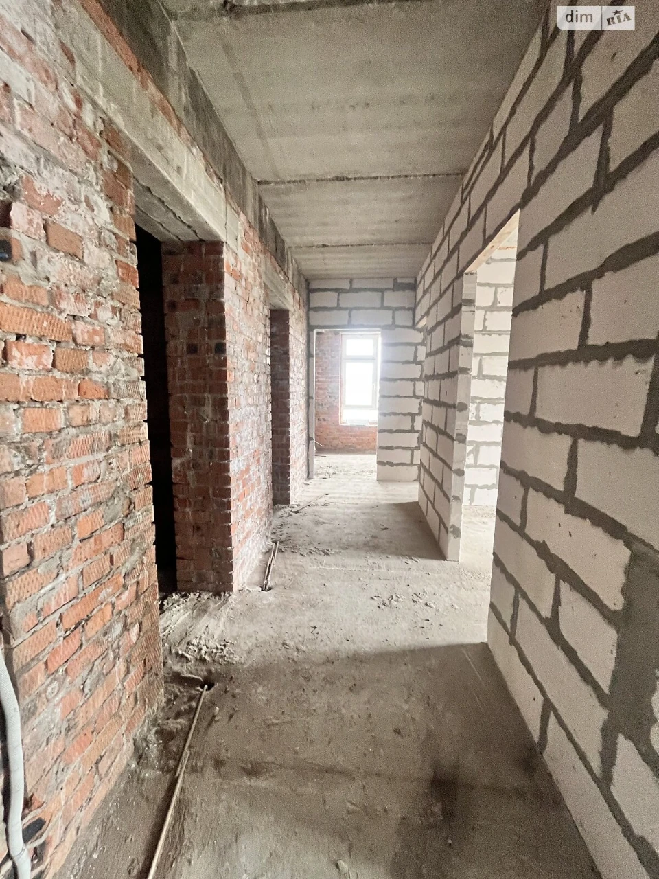 Продаж Квартира Виставка