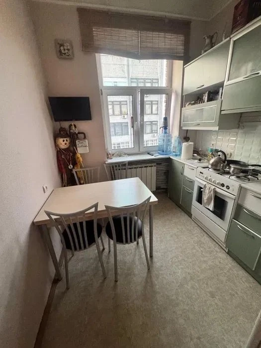 Продам 2-комнатную квартиру в Ствинке на пр. Дмитрия Яворницо