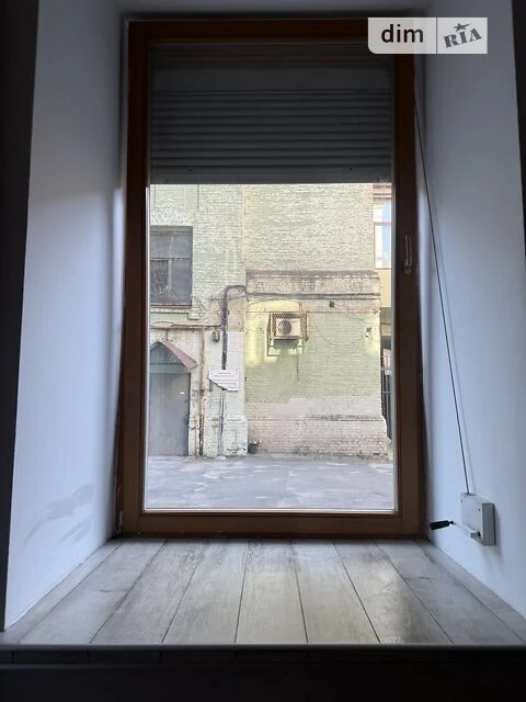 Sale of 1-room apartment 46.9 sq. m. on Velyka Vasylkivska 2 st.