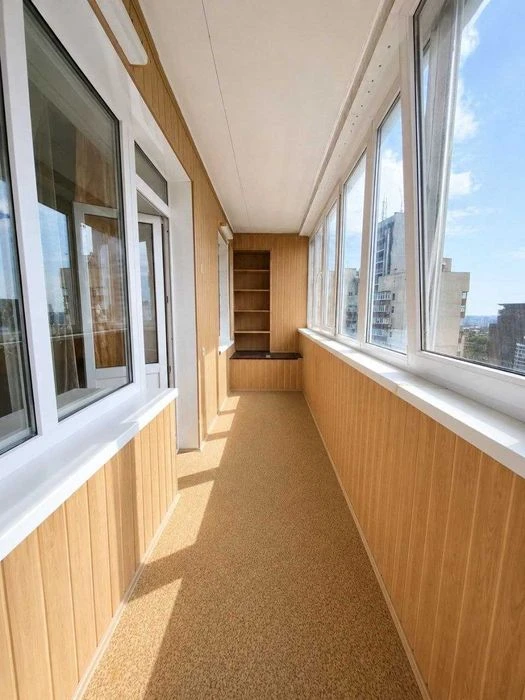 No %! 3-room apartment 77 m² Pechersk, metro Zvirynetska