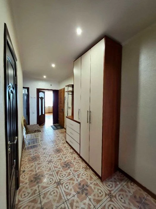 No %! 3-room apartment 77 m² Pechersk, metro Zvirynetska