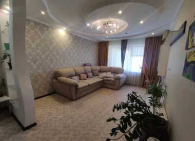 Продам 3 ком.квартиру ж/м Левобережный2