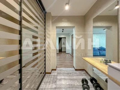 Exclusive 4-room apartment on the Right Bank. Closed two