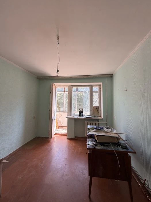 Продаж 2х кімн квартири вул Домбровського рн Дастору 3/5 пов