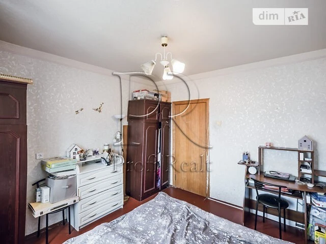 Продаж 2к квартири 53.4 кв. м на вул. Олександри Екстер 14 •