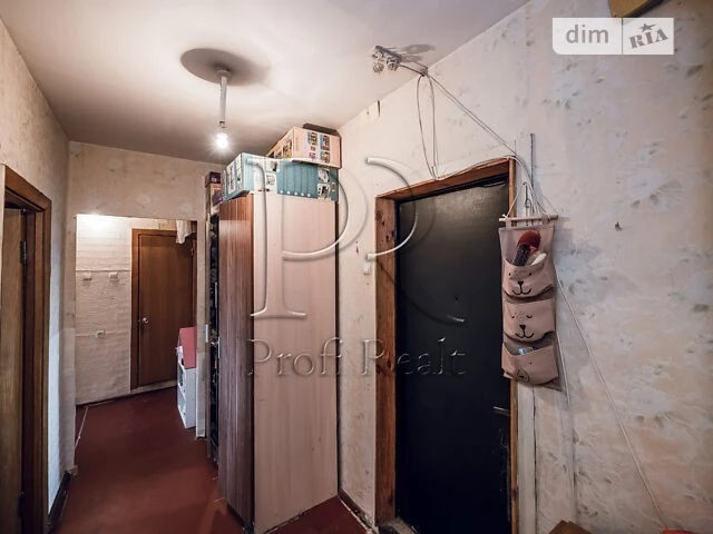Продаж 2к квартири 53.4 кв. м на вул. Олександри Екстер 14 •