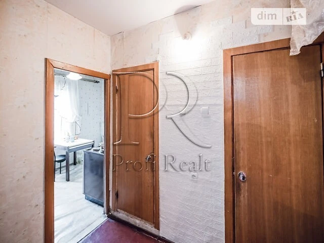 Продаж 2к квартири 53.4 кв. м на вул. Олександри Екстер 14 •