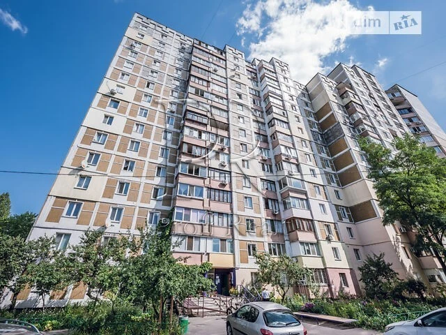 Продаж 2к квартири 53.4 кв. м на вул. Олександри Екстер 14 •