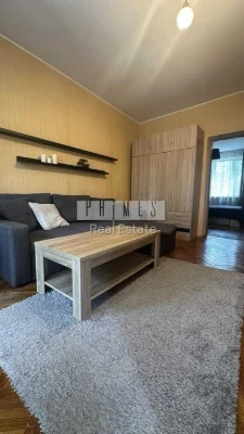 Продам квартиру 43 м2 ул Алексеевская 10\12 ремонт Соломьян