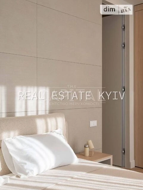 Sale of 2-room apartment 60 sq. m. on Andriy Verkhoglyada St. 19B •