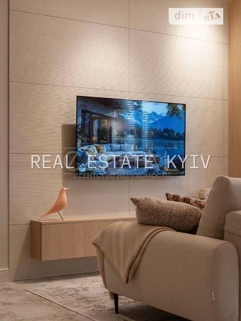 Sale of 2-room apartment 60 sq. m. on Andriy Verkhoglyada St. 19B •