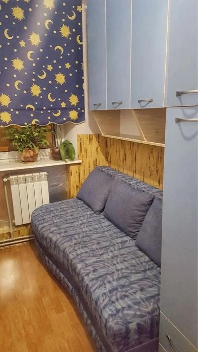 Продаж 4 кім.квартира 75 м² 2/2ц вул .Зернова 135000$