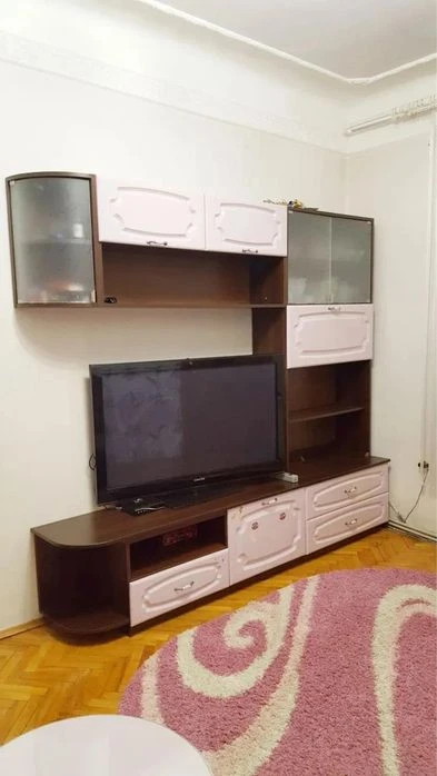 Продаж 4 кім.квартира 75 м² 2/2ц вул .Зернова 135000$