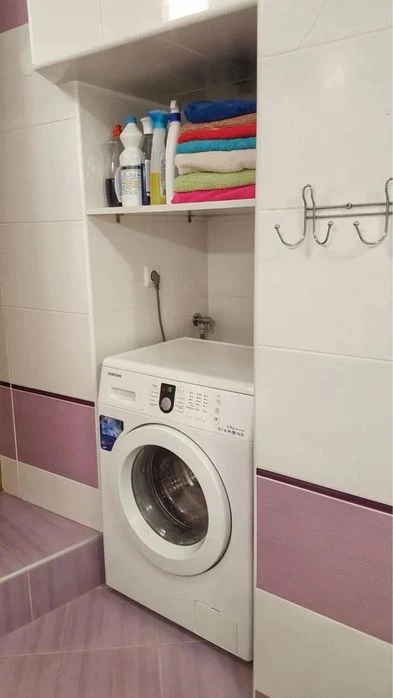Продаж 4 кім.квартира 75 м² 2/2ц вул .Зернова 135000$