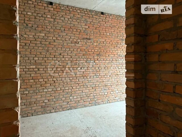 Sale of 2-room apartment 54 sq. m. on Naberezhno-Khreshchatytska Street 21