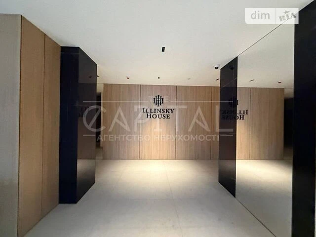Sale of 2-room apartment 54 sq. m. on Naberezhno-Khreshchatytska Street 21
