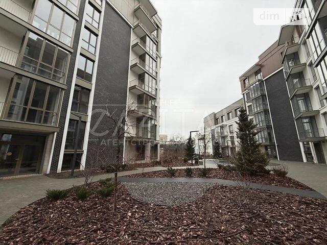 Sale of 2-room apartment 54 sq. m. on Naberezhno-Khreshchatytska Street 21