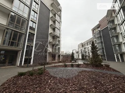 Sale of 2-room apartment 54 sq. m. on Naberezhno-Khreshchatytska Street 21