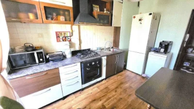 Продажа: Трехкомнатная квартира 65 кв м на Балковской.