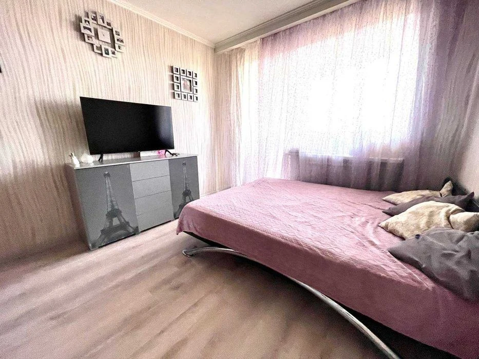 Продажа: Трехкомнатная квартира 65 кв м на Балковской.
