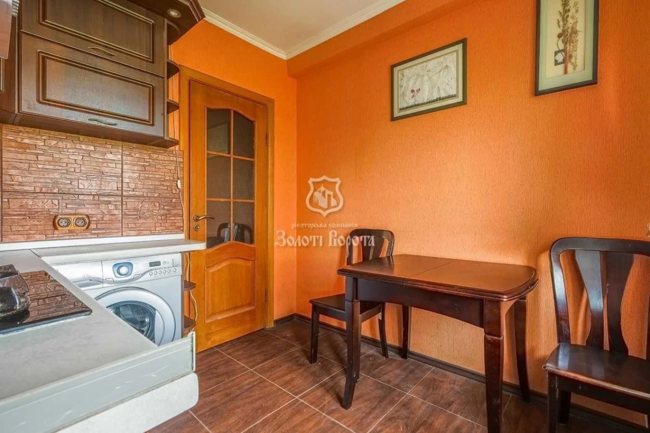 2-room apartment for sale 39.1 m², Verkhovna Rada Blvd., 12