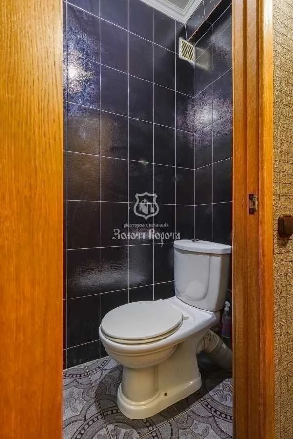 2-room apartment for sale 39.1 m², Verkhovna Rada Blvd., 12