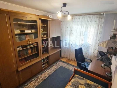 For sale 3-room apartment with renovation, Obolon. Levka Lukyane Street