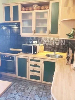 For sale 3-room apartment with renovation, Obolon. Levka Lukyane Street