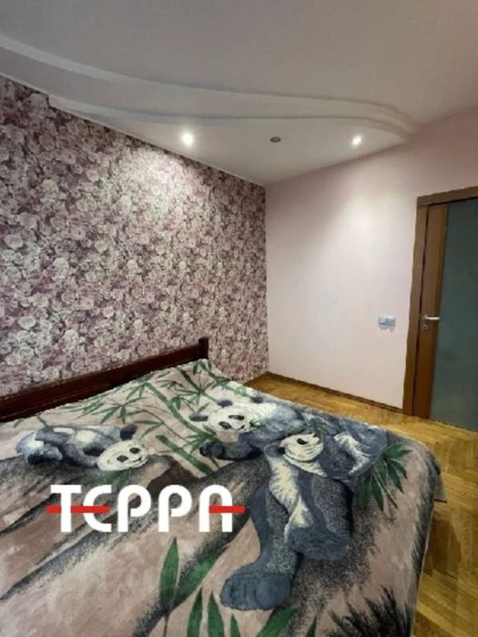 Продажа 3-комнатной квартиры, ул. Независимая Украина
