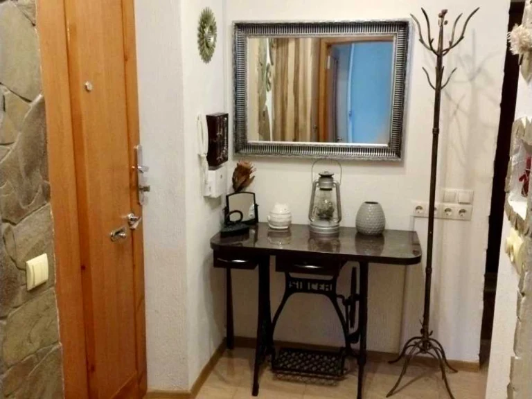 Apartment. Kharkiv, Peremohy Avenue.