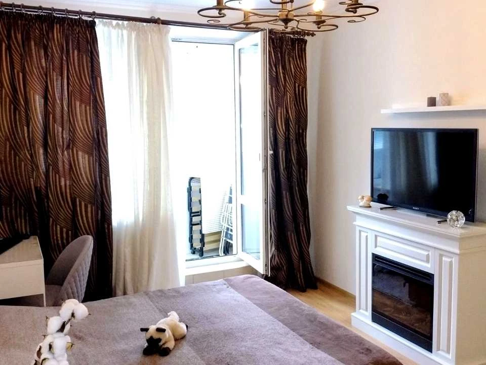 Apartment. Kharkiv, Peremohy Avenue.