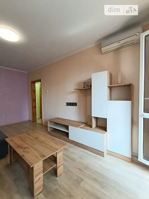 Sale of 2-room apartment 56.4 sq. m. on Akhmatova Anna St. 43 • ID
