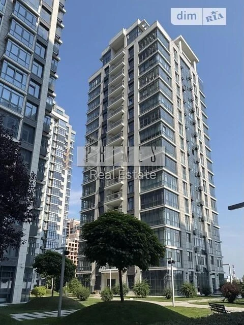 Sale of 3-room apartment 103.8 sq. m. on Andriy Verkhoglyada St. 17V