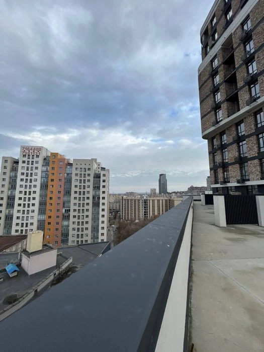 Продам 3к жк Loft White с терассой 246м2.