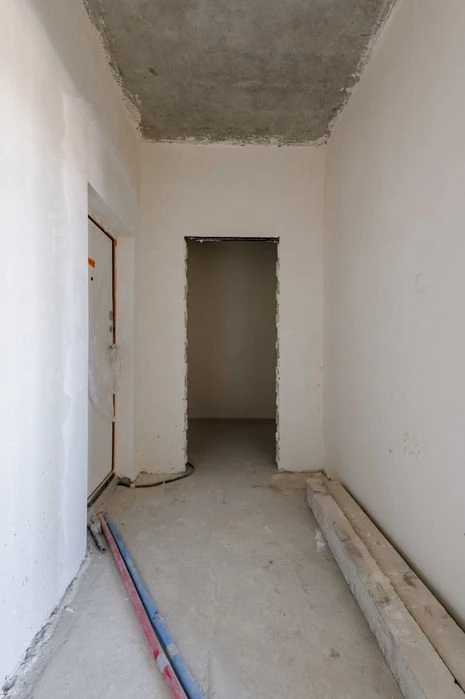 For sale 1-room apartment with panoramic views of the center of Kyiv