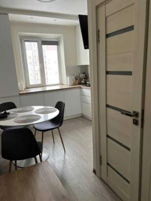 For sale 2-room apartment 50.5 m², Honore de Balzac St.,