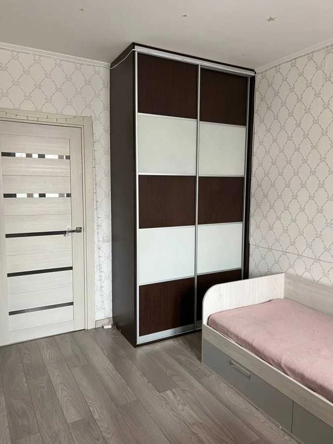 For sale 2-room apartment 50.5 m², Honore de Balzac St.,