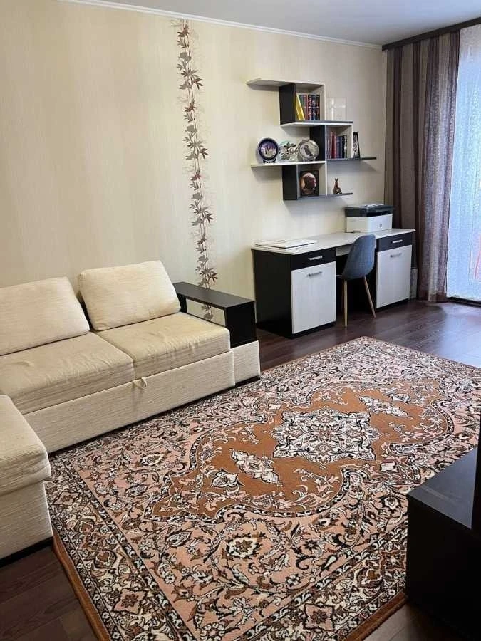 For sale 2-room apartment 50.5 m², Honore de Balzac St.,
