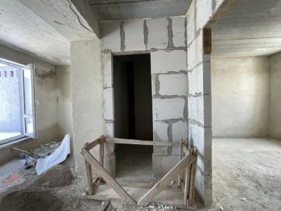 Two-level apartment for sale in the Knyaginyn residential complex. Very good price.