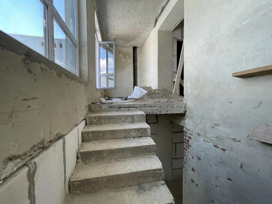 Two-level apartment for sale in the Knyaginyn residential complex. Very good price.