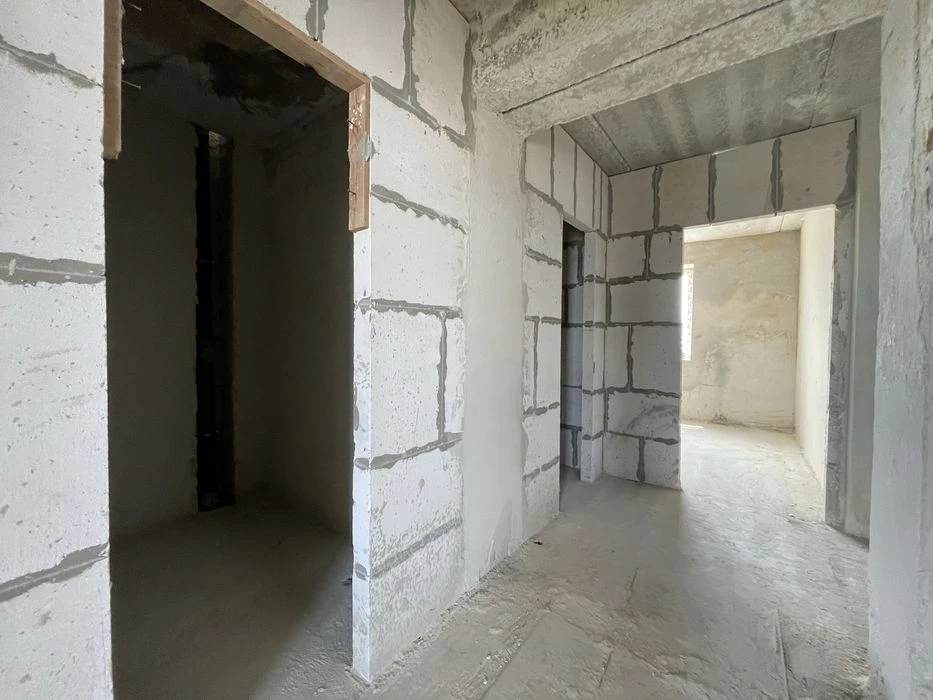 Two-level apartment for sale in the Knyaginyn residential complex. Very good price.