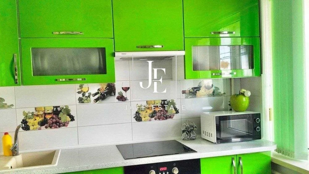 3-room apartment for sale near Livoberezhna metro station | Pa st.