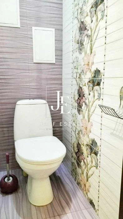 3-room apartment for sale near Livoberezhna metro station | Pa st.