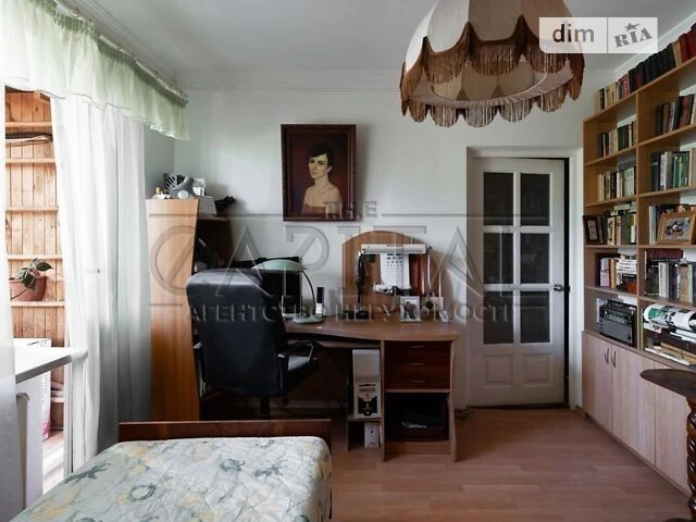 Sale of 2-room apartment 70 sq. m. on Volodymyr Ivasyuk Ave. 41