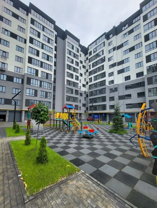 Велика 2к не кутова. Здана нововбудова, діє переуступка!4214