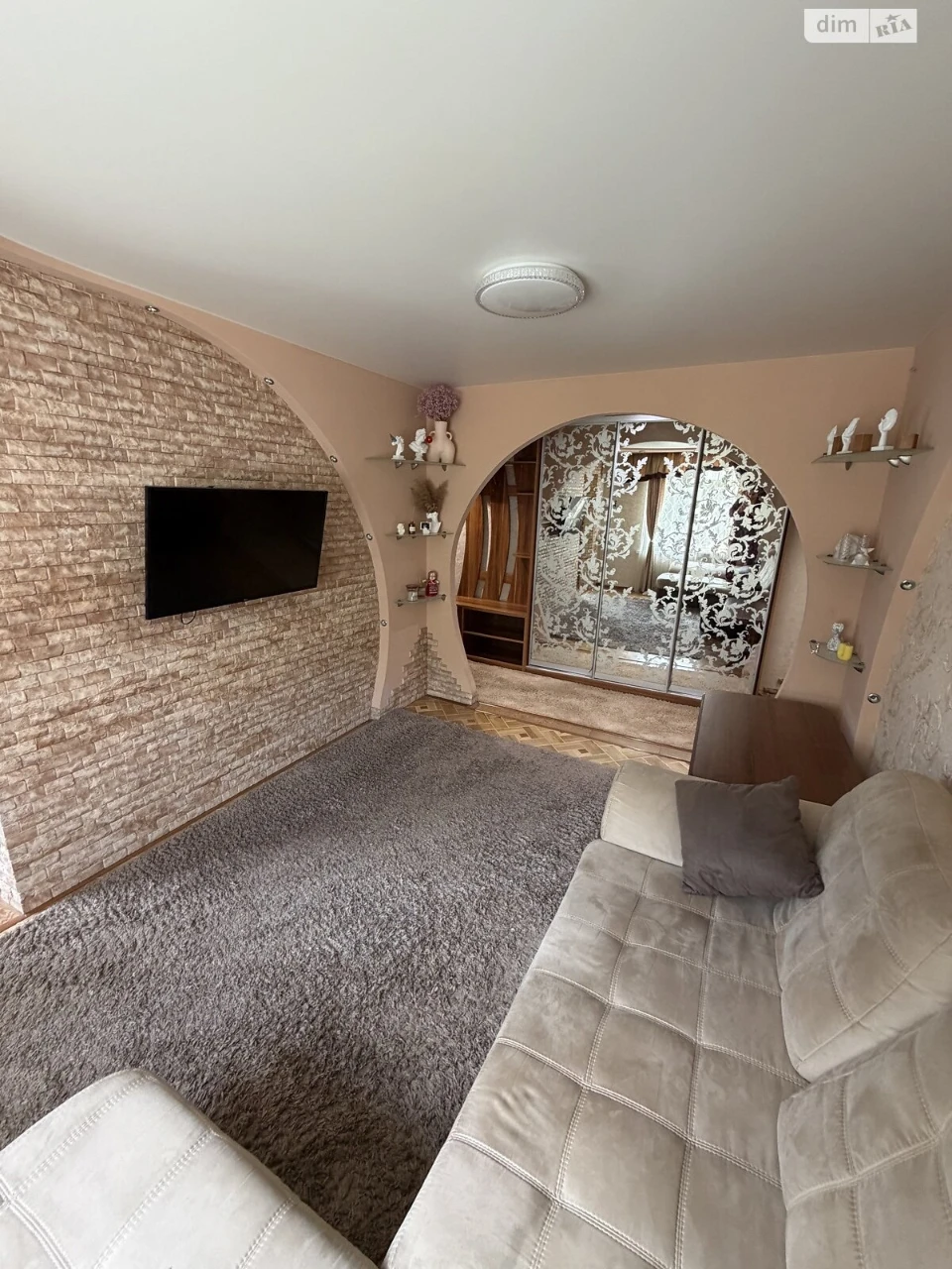 For sale Apartment 522nd microdistrict