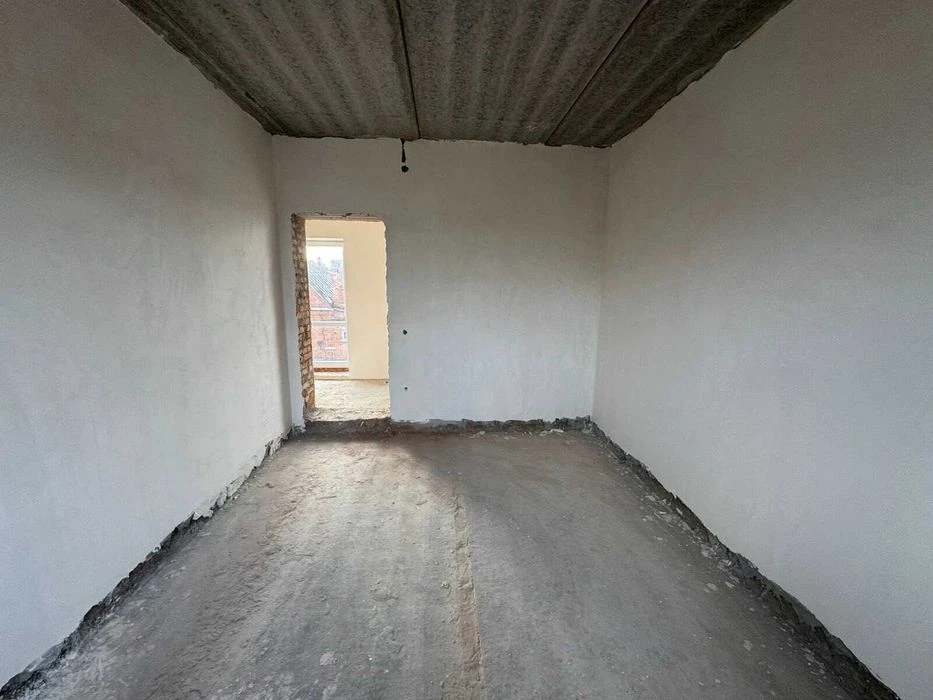 Sale of a modern two-story townhouse in the Old Town